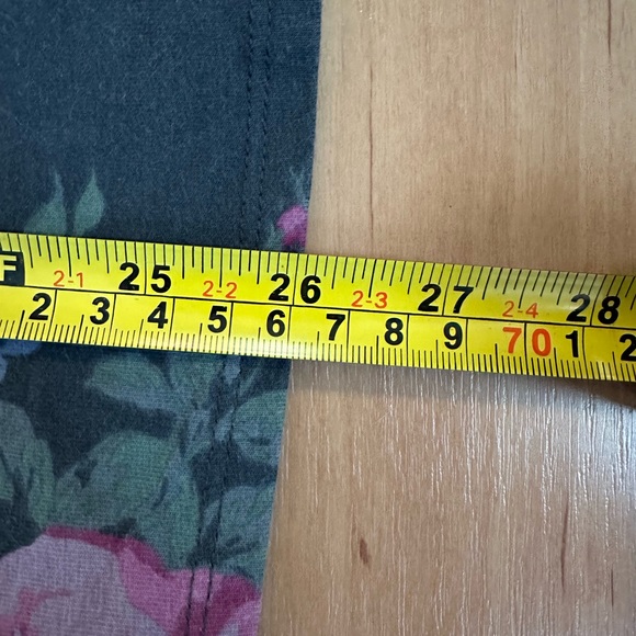 Floral midi dress from American Eagle - Picture 7 of 11